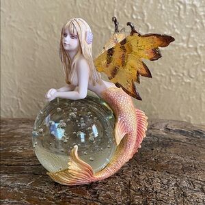 🧜‍♀️Rare Vintage🧜‍♀️Mermaid Fairy On Glass Ball